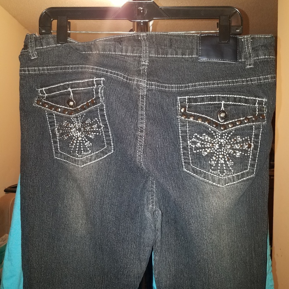 Jean's